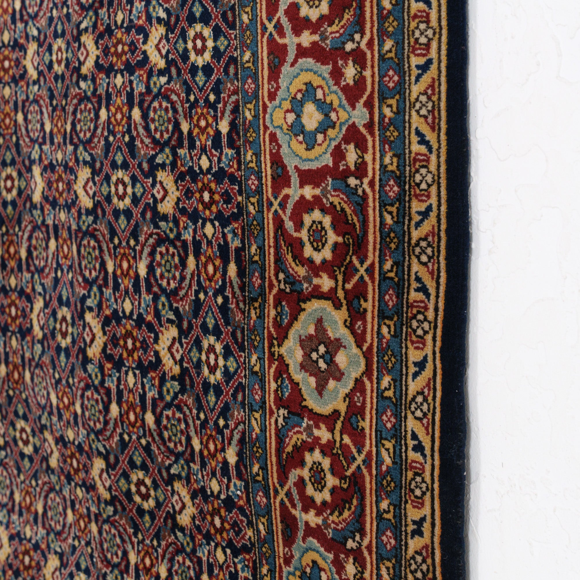 Naelisena - Vintage Persian Small Rug
