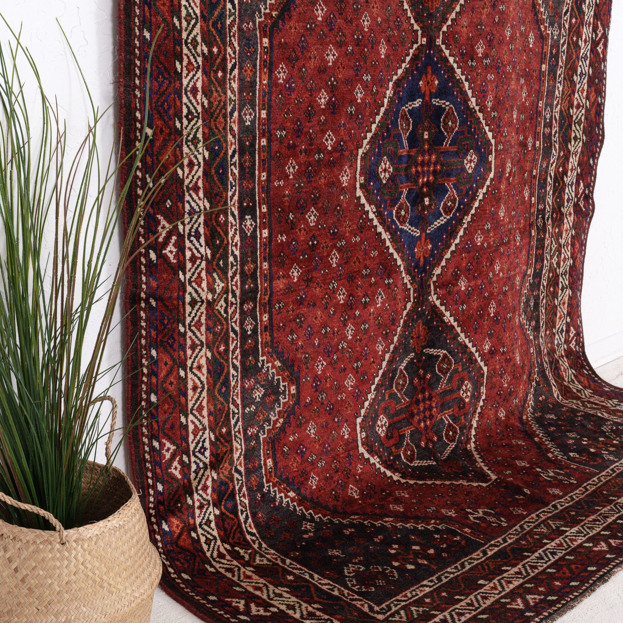 Laerisine - Vintage Persian Small Rug