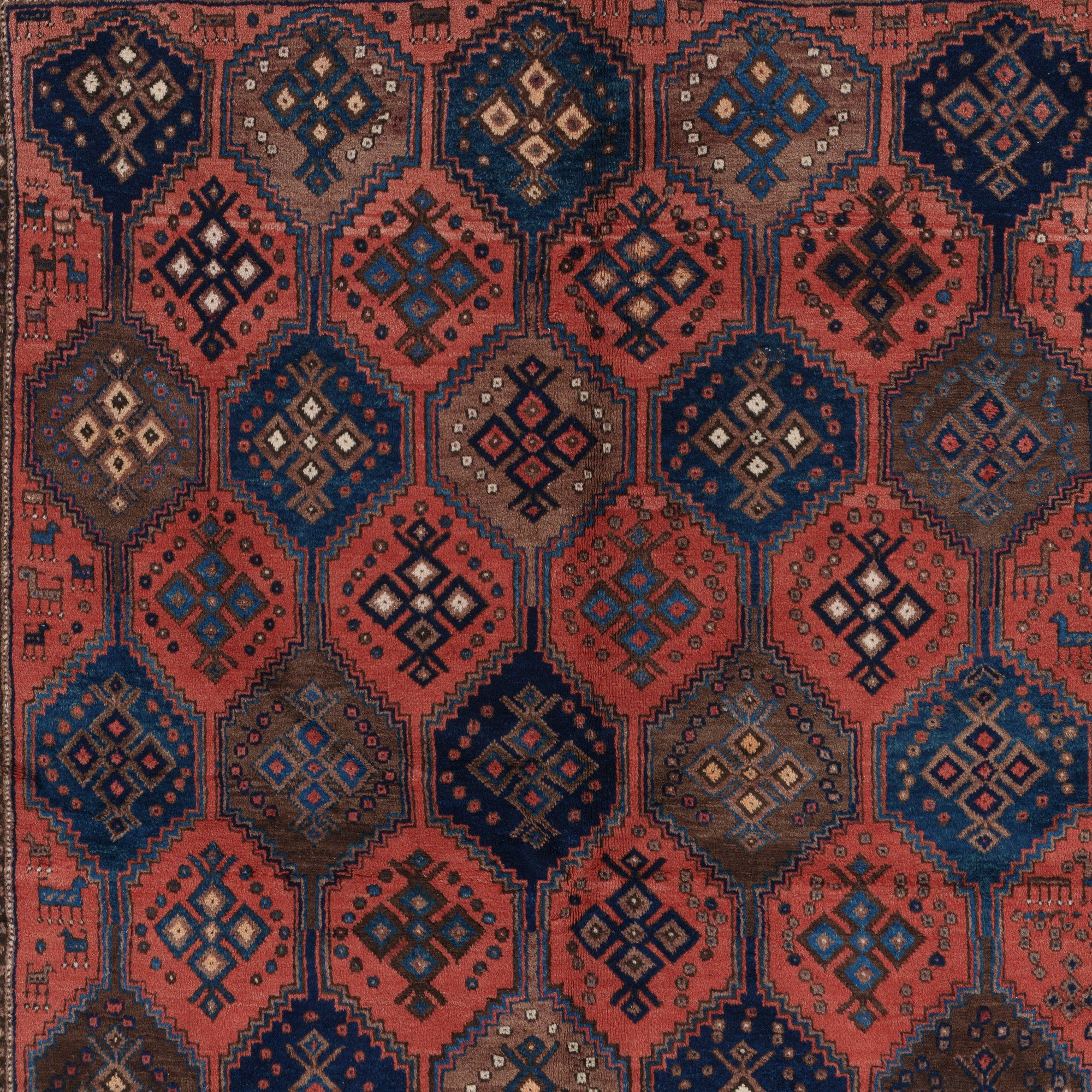Laerisara - Vintage Persian Small Rug