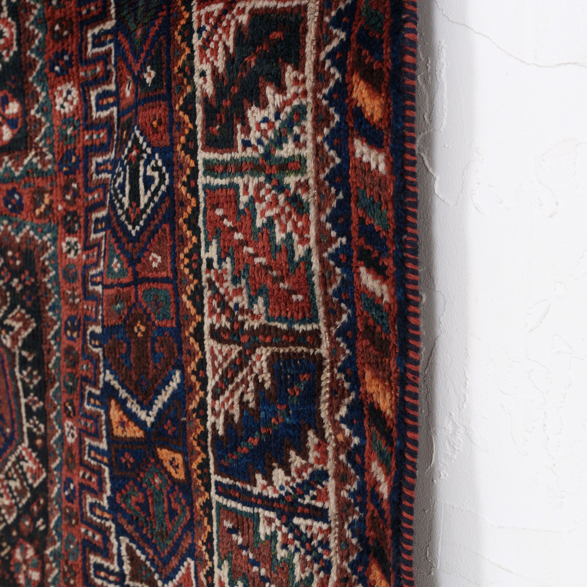 Laerisa - Vintage Persian Small Rug