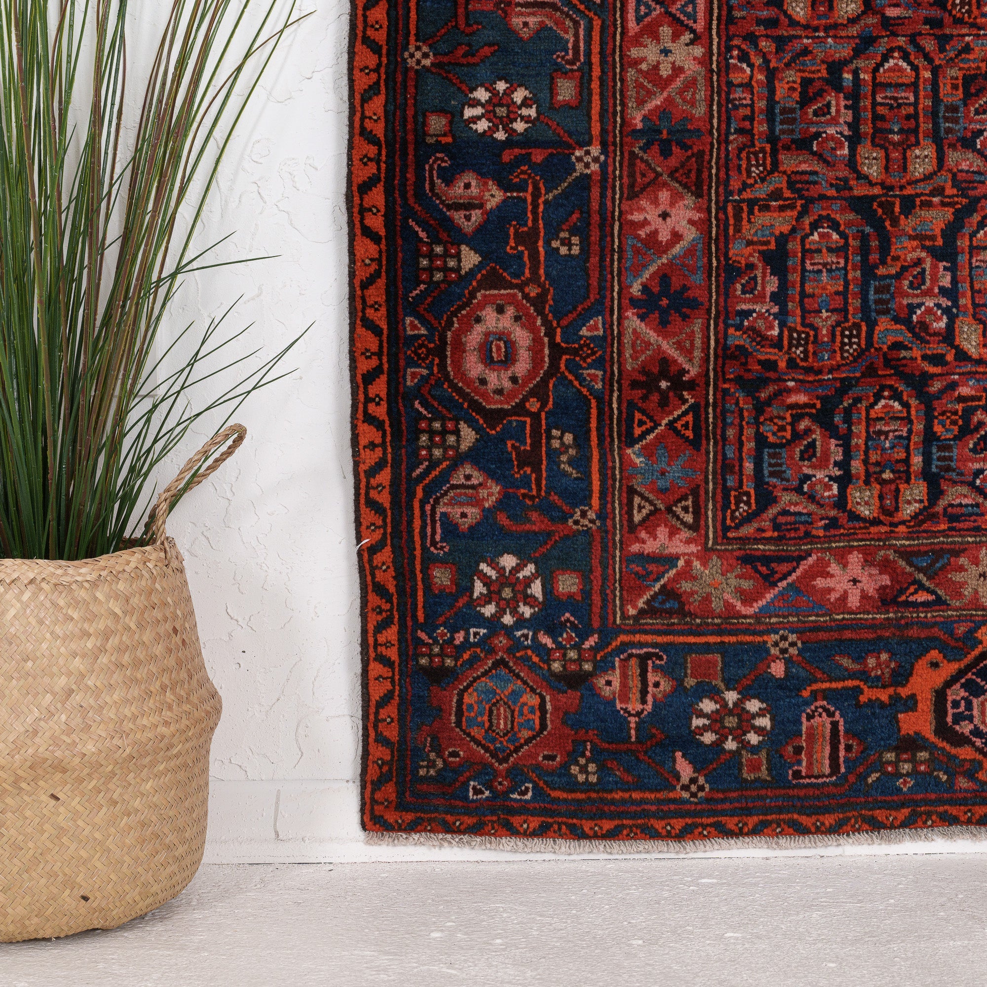 Kaelinia - Vintage Persian Small Rug