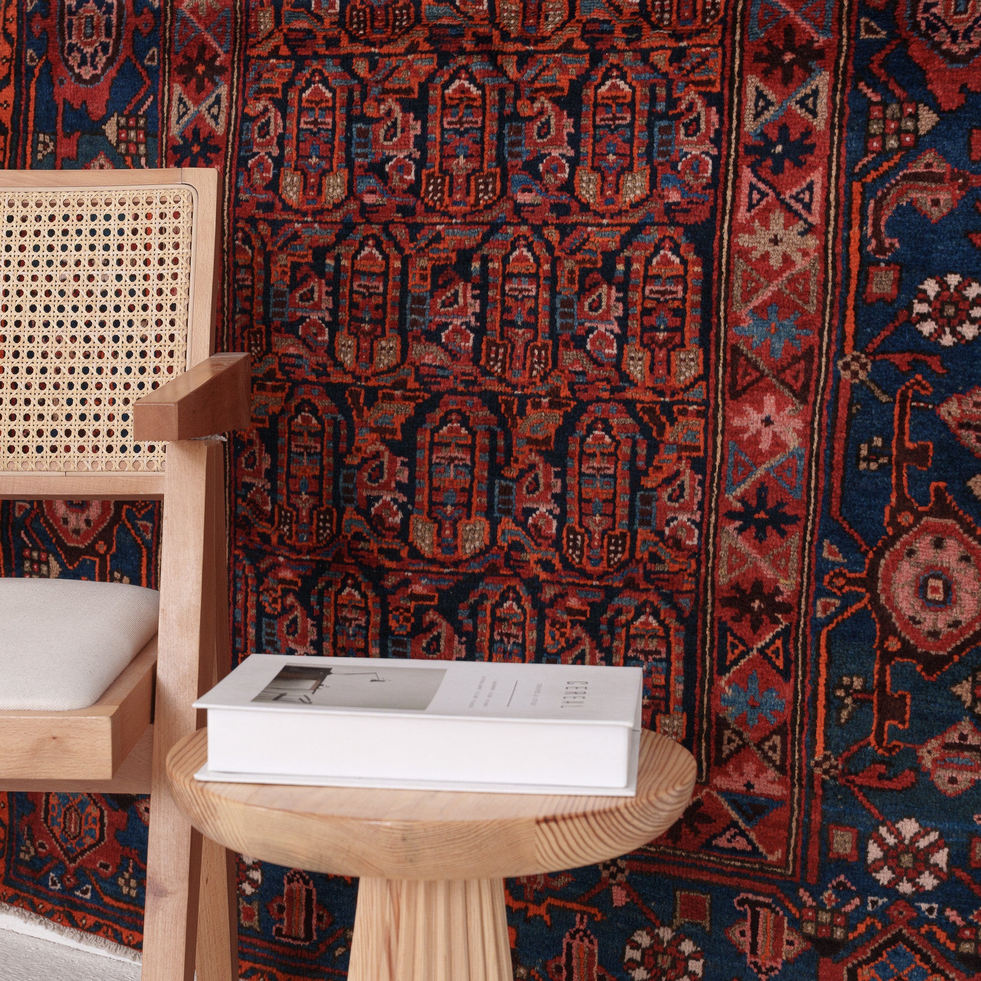 Kaelinia - Vintage Persian Small Rug