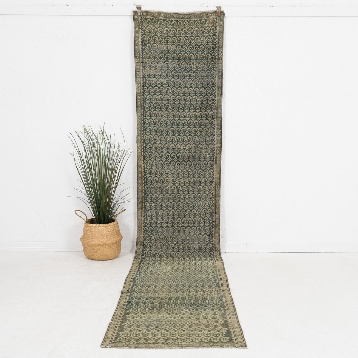 Soreline - Vintage Persian Runner Rug