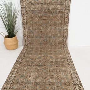 Kaesaria - Vintage Persian Runner Rug