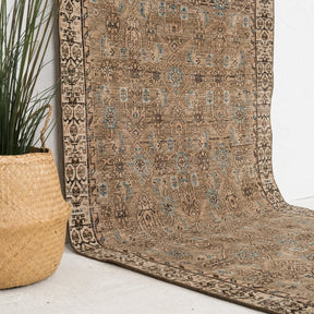 Kaesaria - Vintage Persian Runner Rug