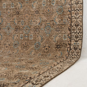 Kaesaria - Vintage Persian Runner Rug