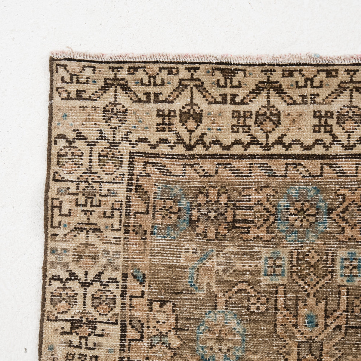 Kaesaria - Vintage Persian Runner Rug