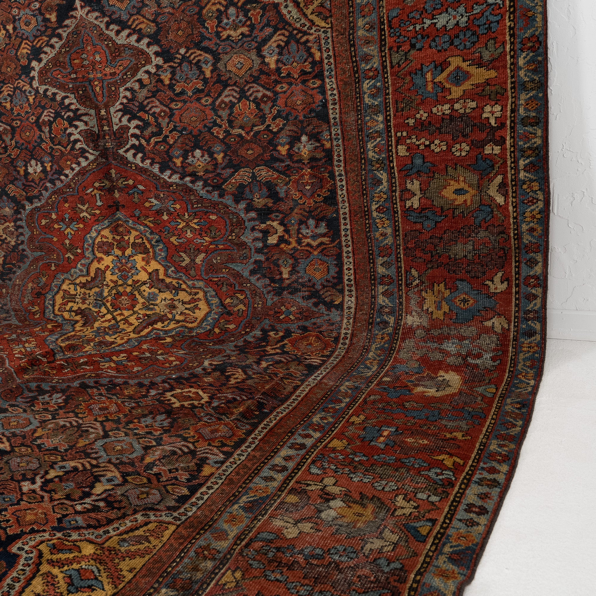 Ariselle - Vintage Persian Area Rug