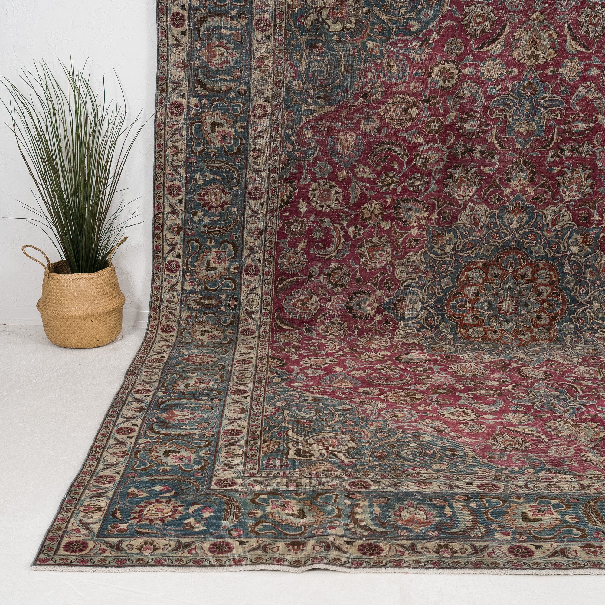 Maelisyn - Vintage Persian Area Rug