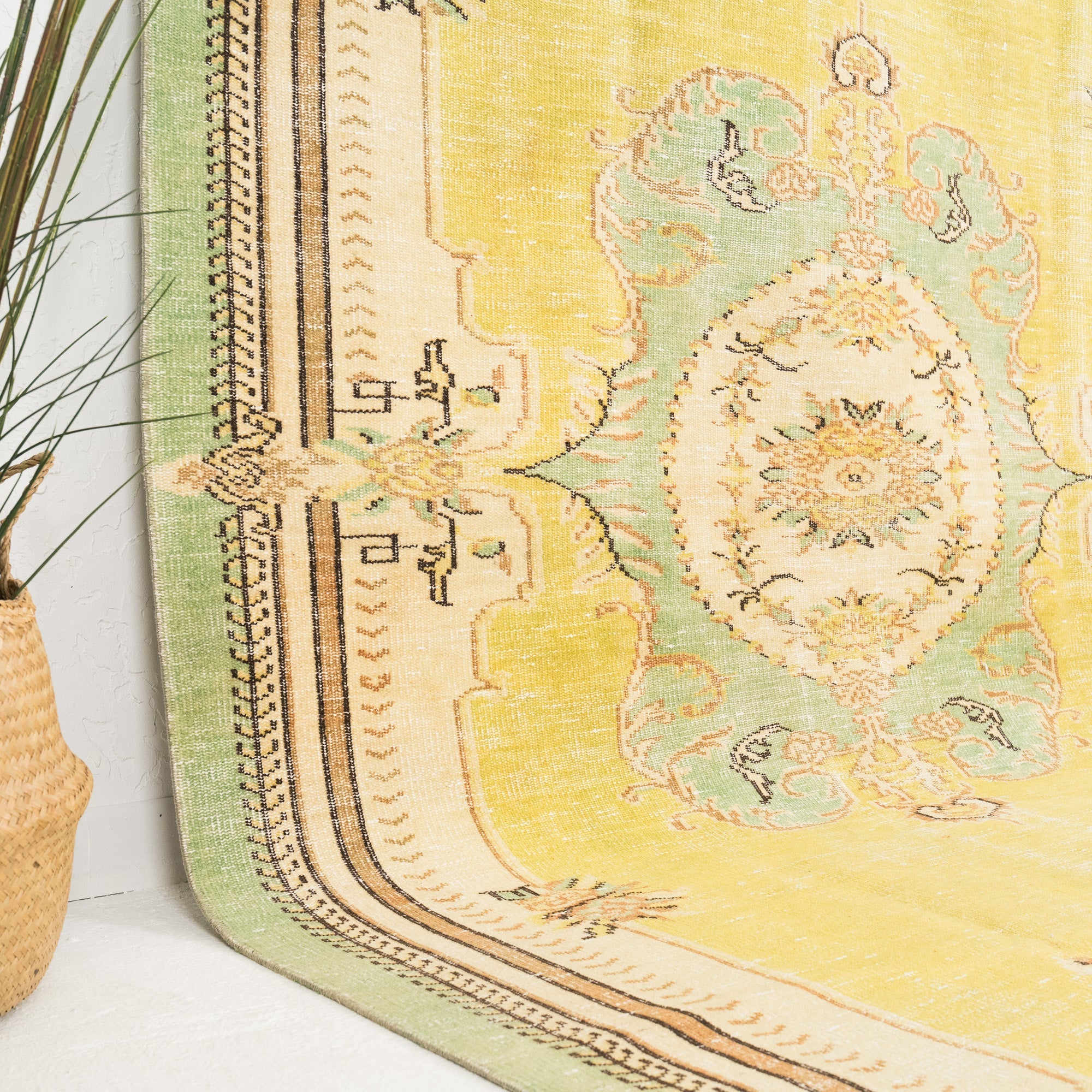 Elowara - Vintage Turkish Area Rug