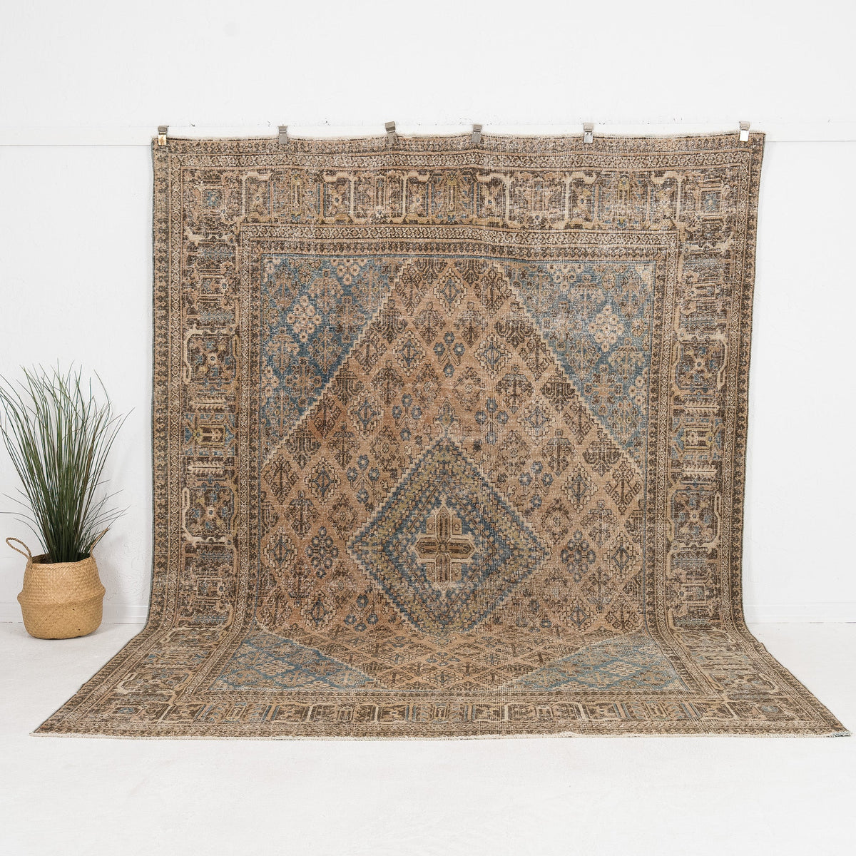 Roselith - Vintage Persian Area Rug