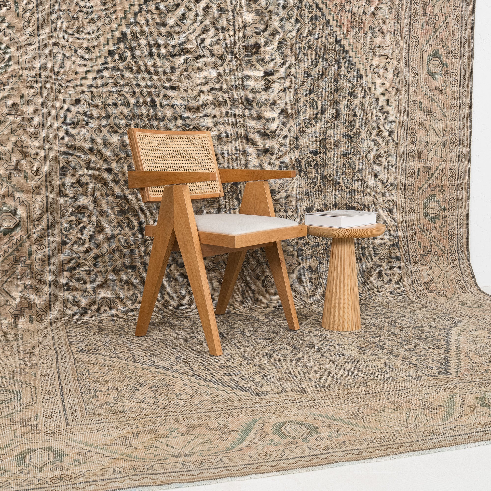 Maevind - Vintage Persian Area Rug