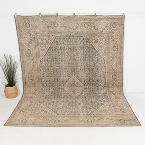 Maevind - Vintage Persian Area Rug