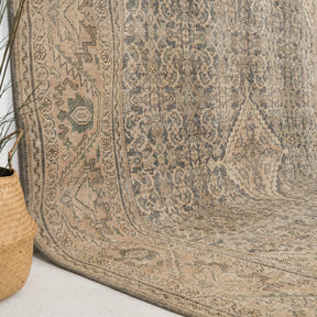 Maevind - Vintage Persian Area Rug