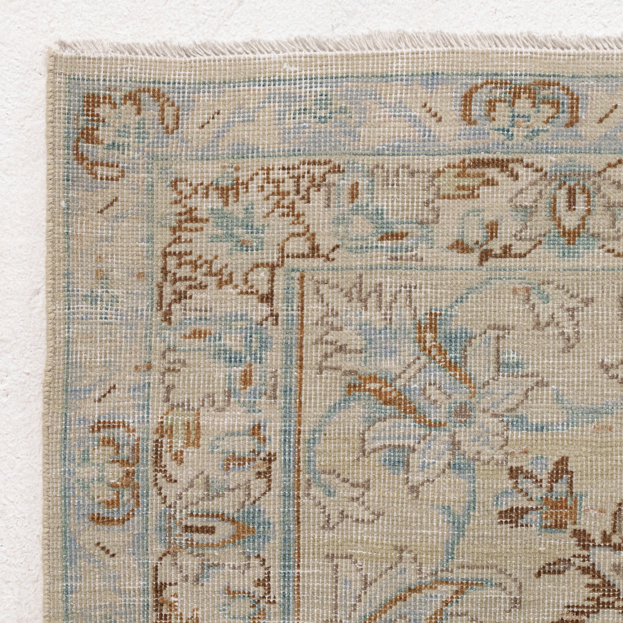 Belanella - Vintage Persian Area Rug