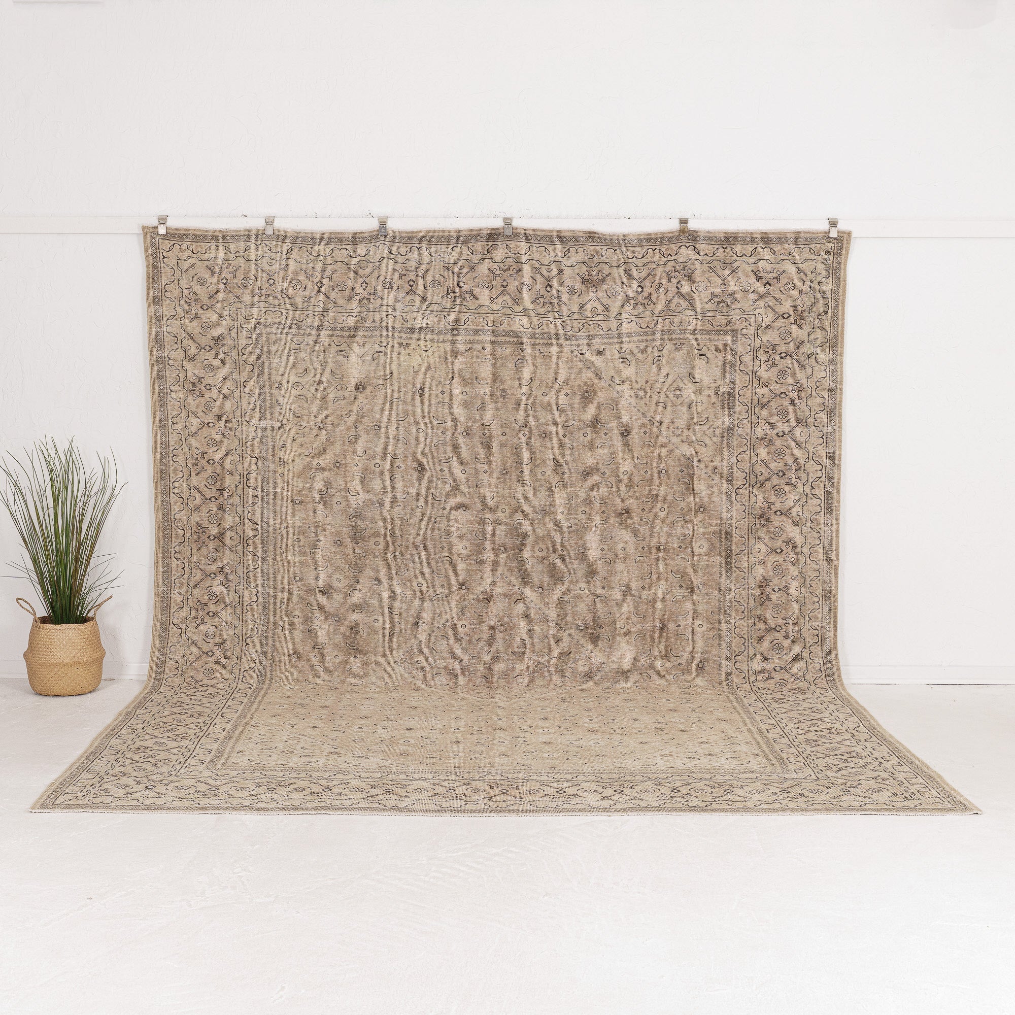 Belana - Vintage Persian Area Rug