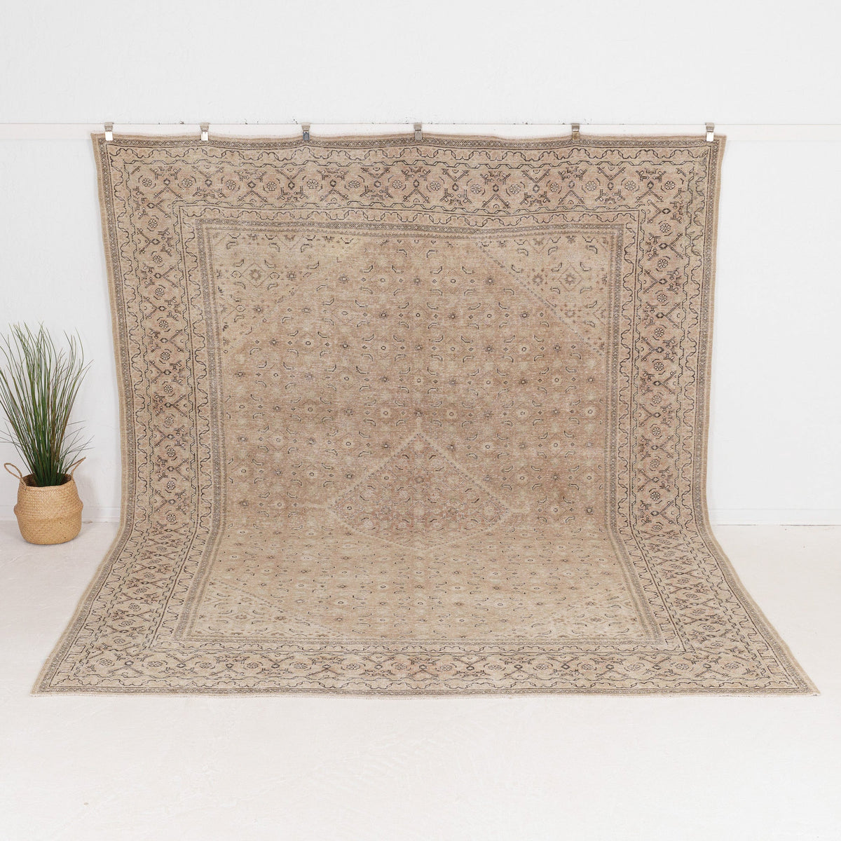 Belana - Vintage Persian Area Rug