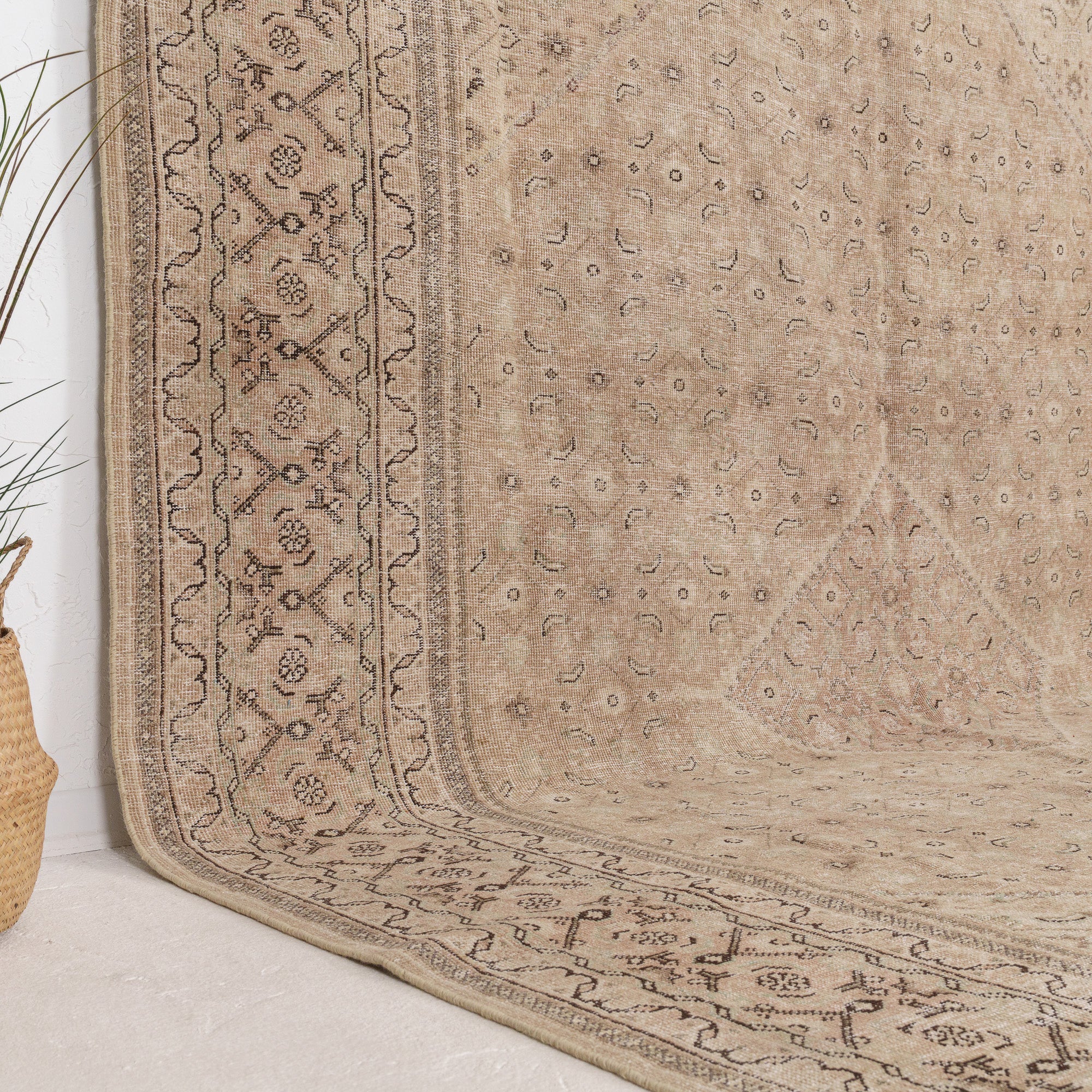 Belana - Vintage Persian Area Rug