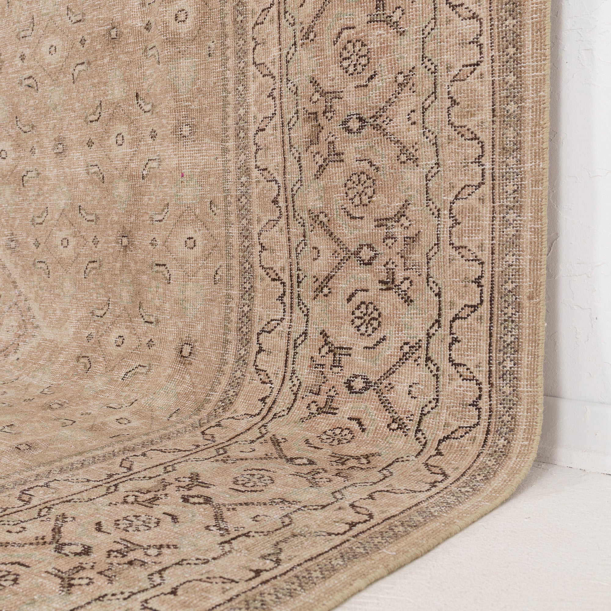 Belana - Vintage Persian Area Rug