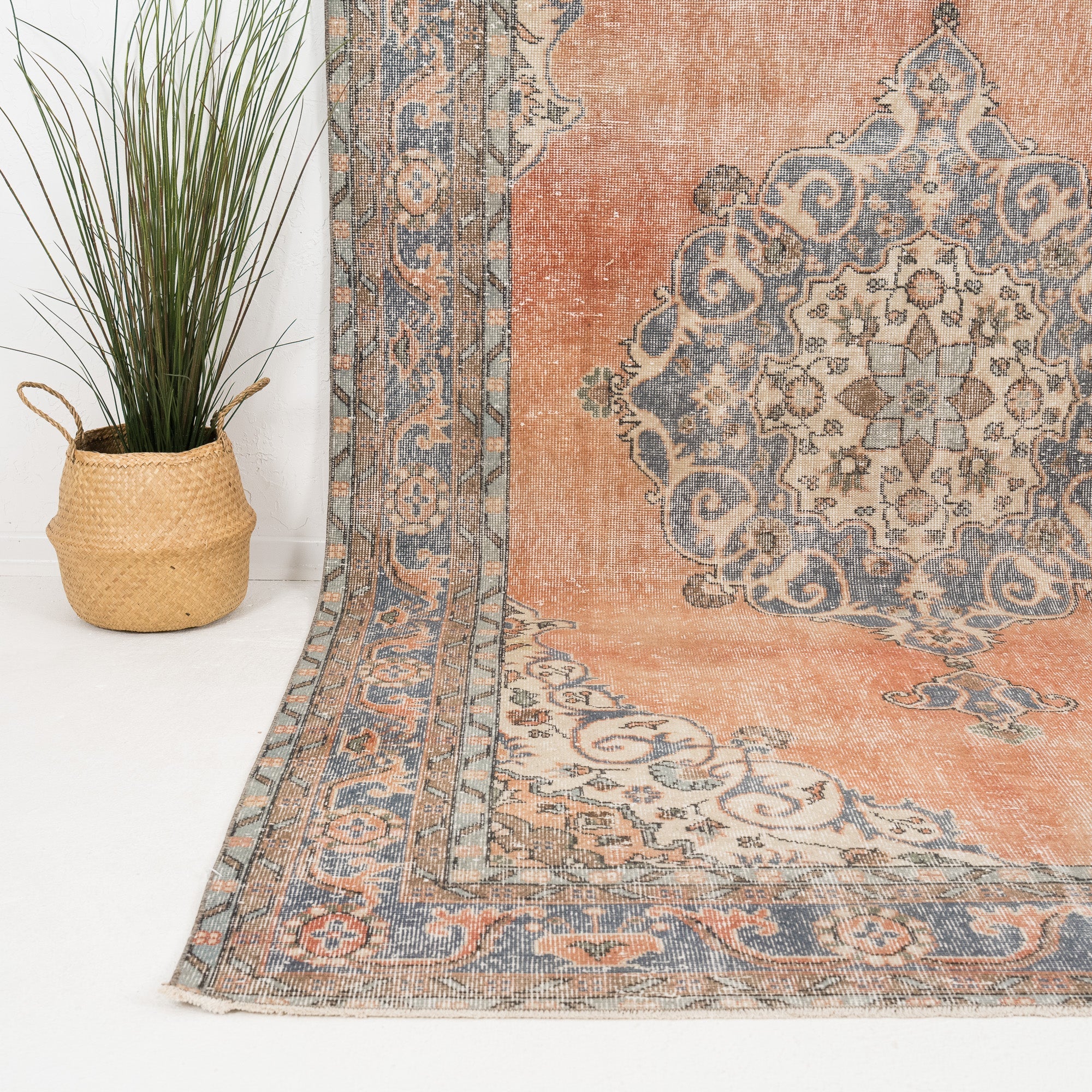 Evandria - Vintage Turkish Area Rug
