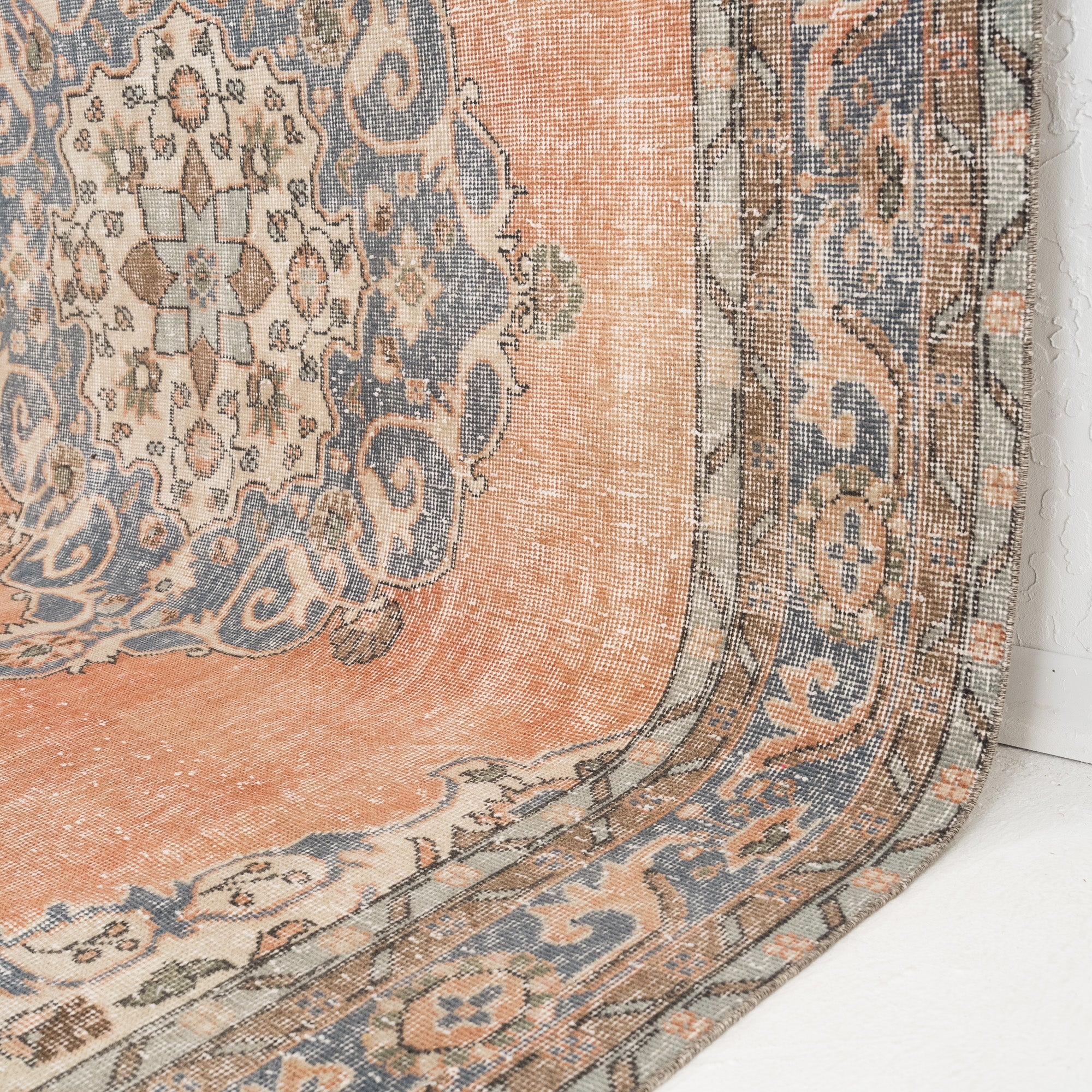 Evandria - Vintage Turkish Area Rug