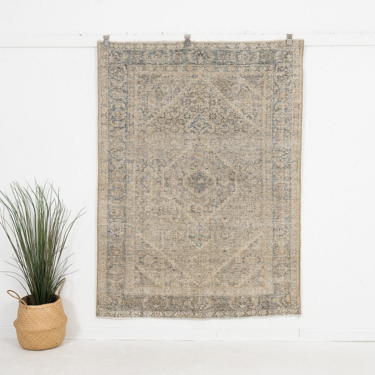 Ceralyn - Vintage Persian Small Rug