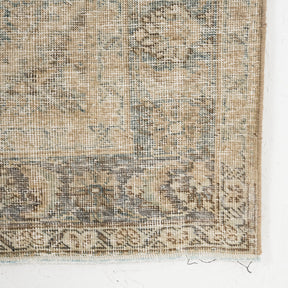 Ceralyn - Vintage Persian Small Rug