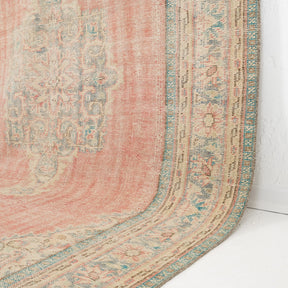 Kaliria - Vintage Turkish Area Rug