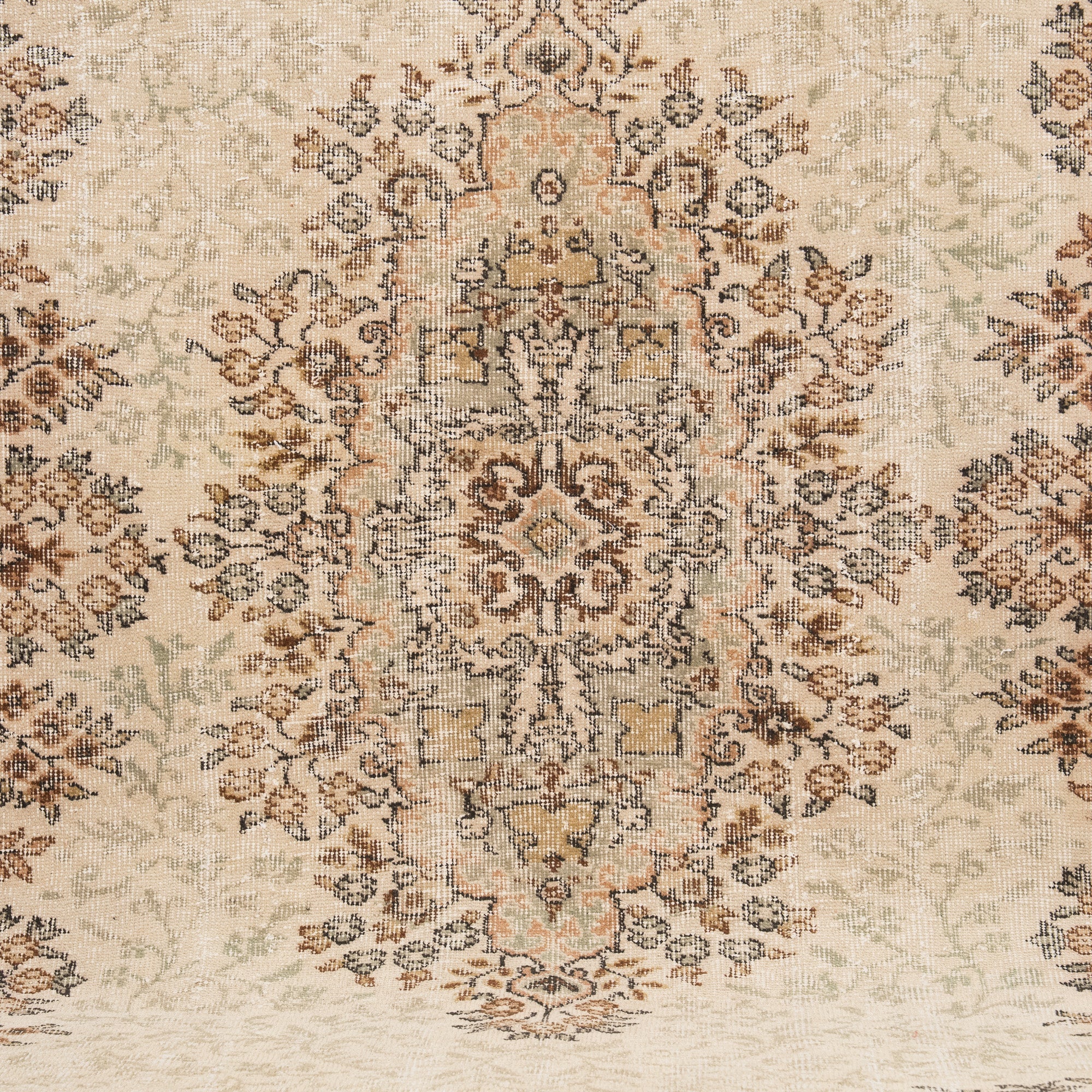 Lysendrae - Vintage Turkish Area Rug