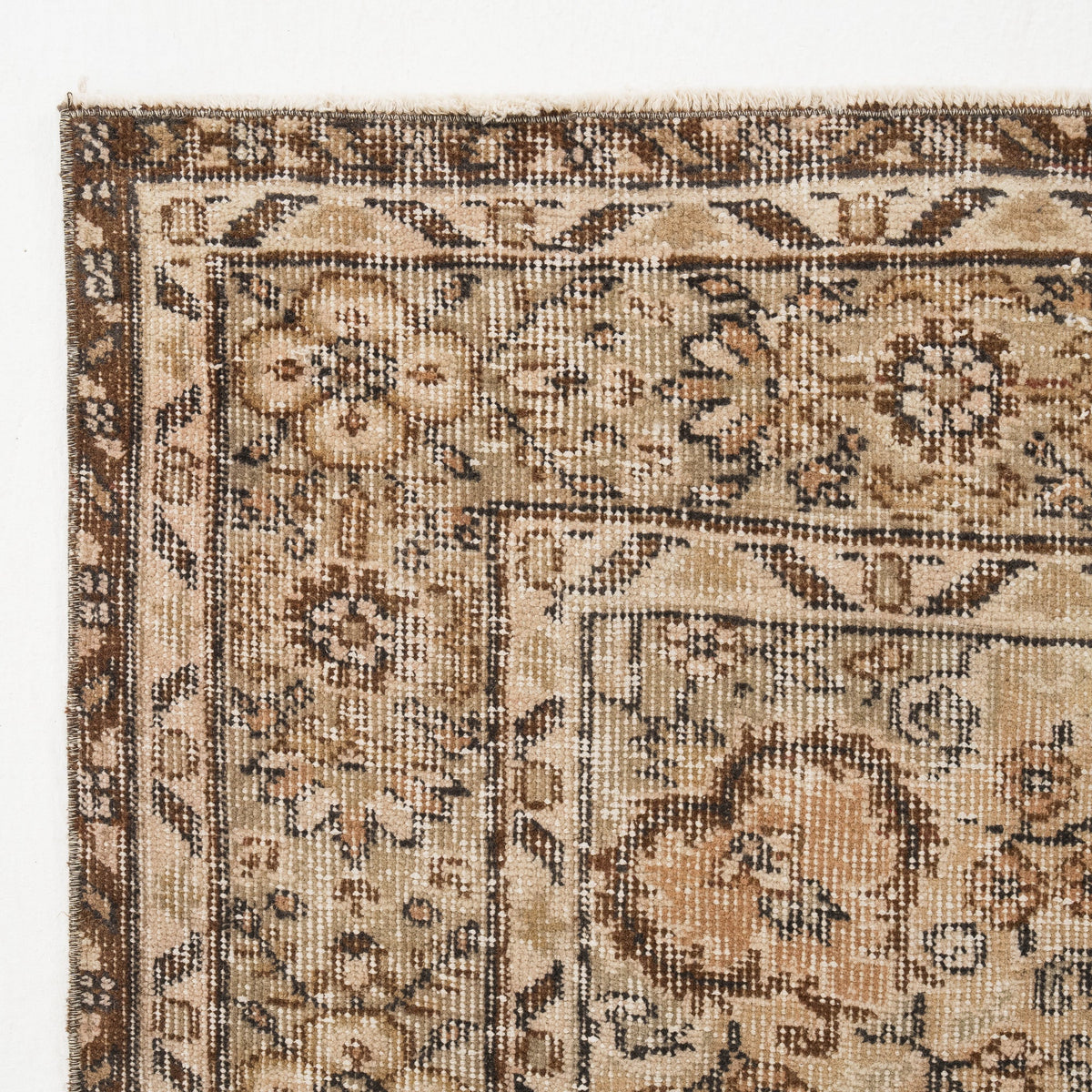 Lysendrae - Vintage Turkish Area Rug
