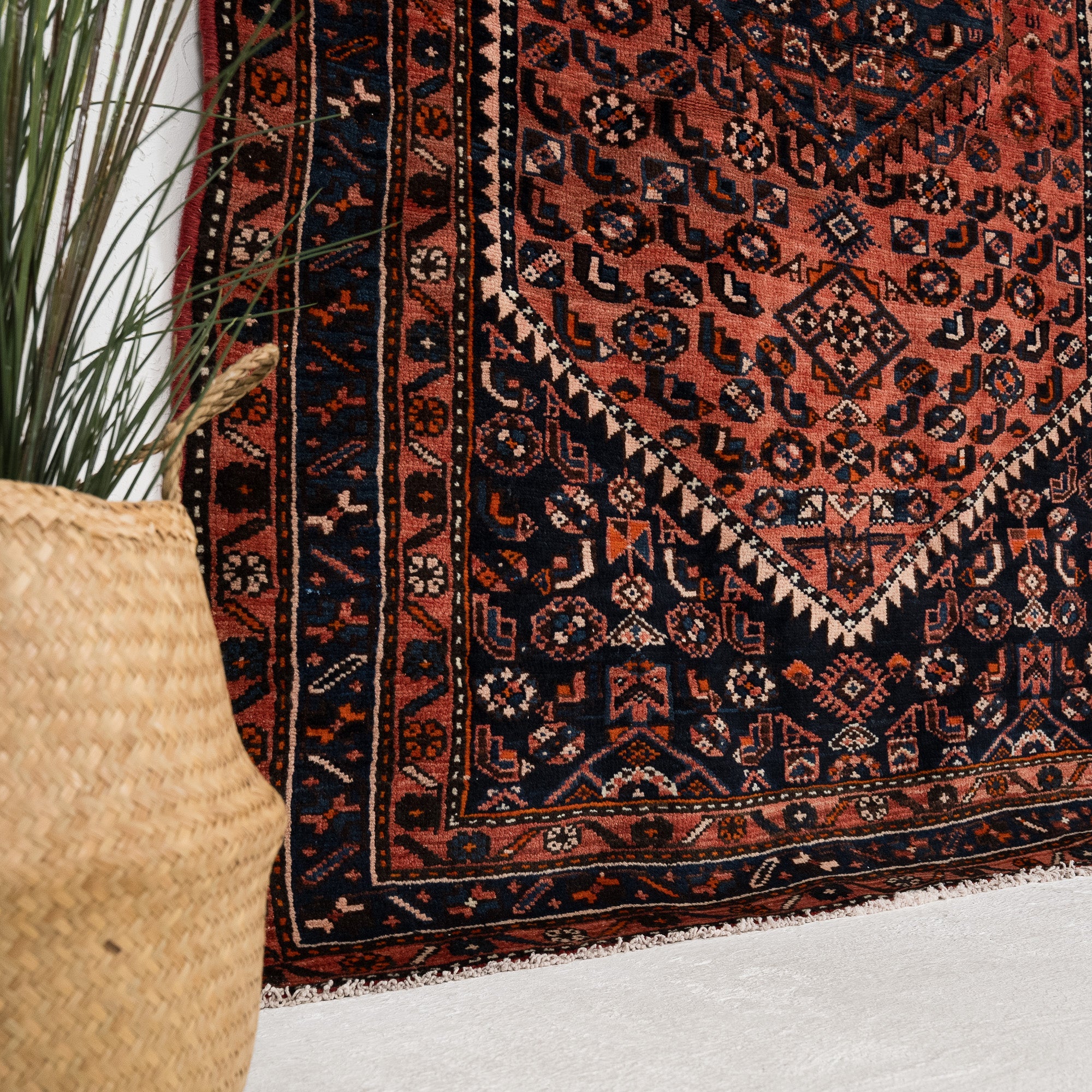 Vaerilith - Vintage Persian Small Rug