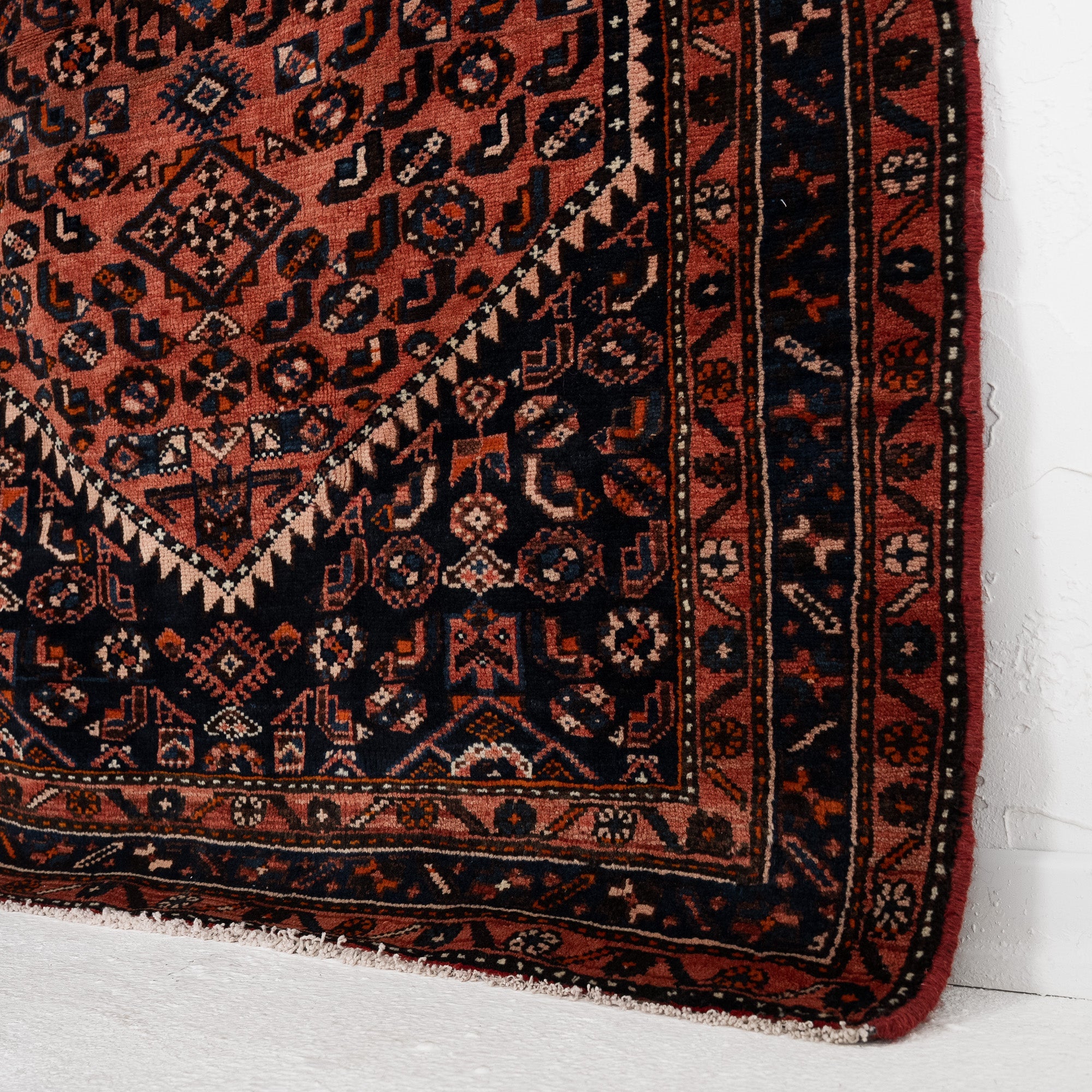 Vaerilith - Vintage Persian Small Rug