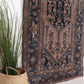 Maeriness - Vintage Persian Small Rug