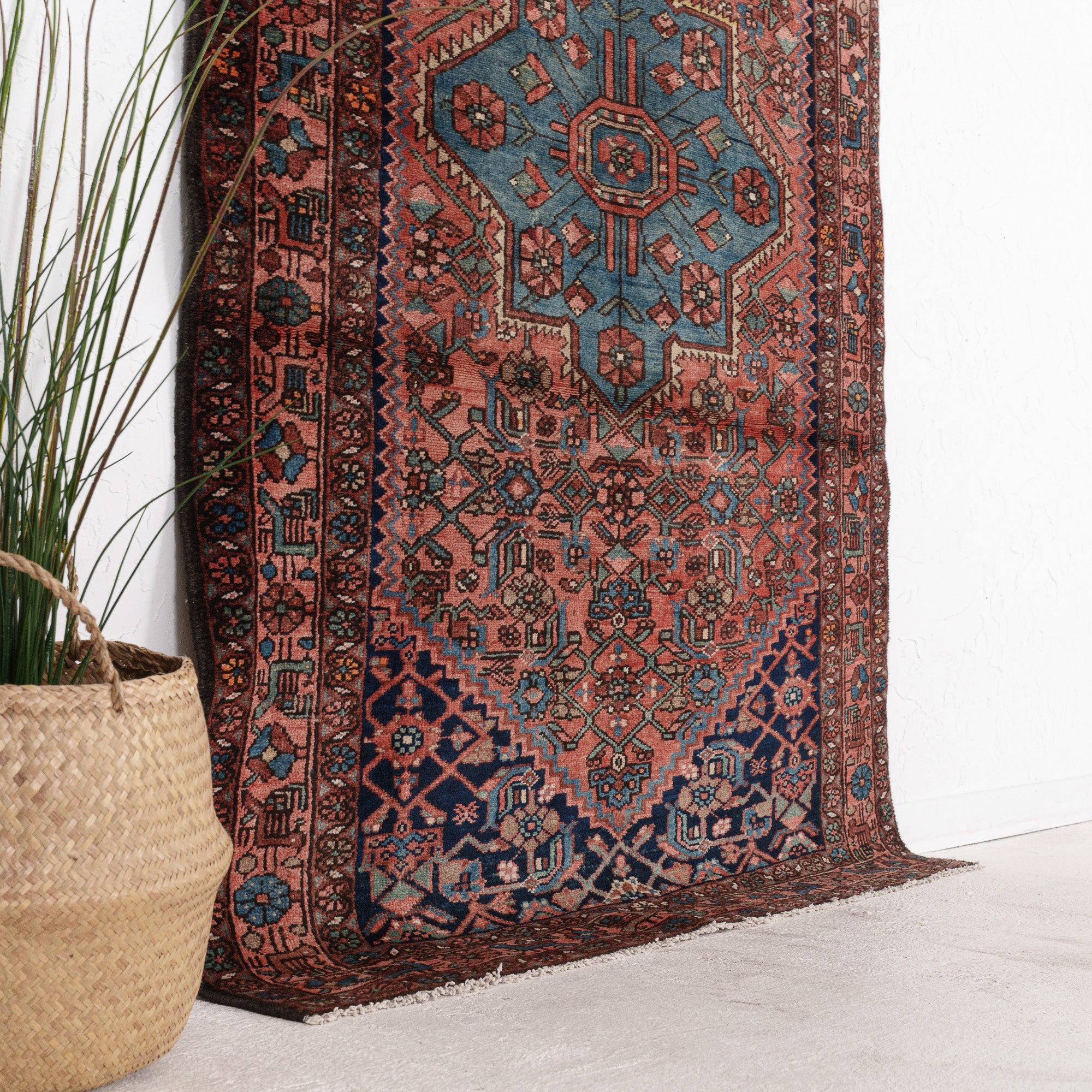 Maerinis - Vintage Persian Small Rug