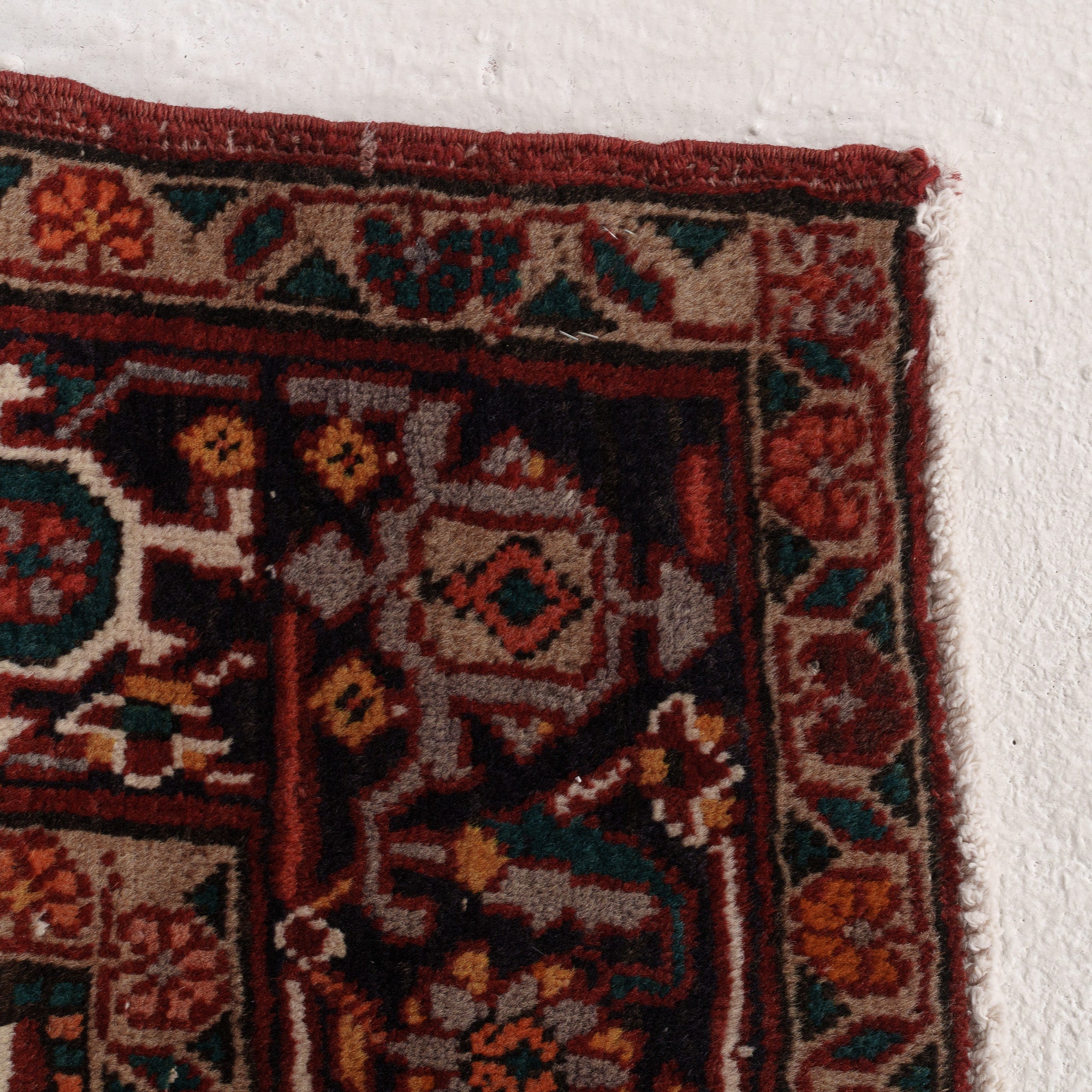Maerinella - Vintage Persian Small Rug