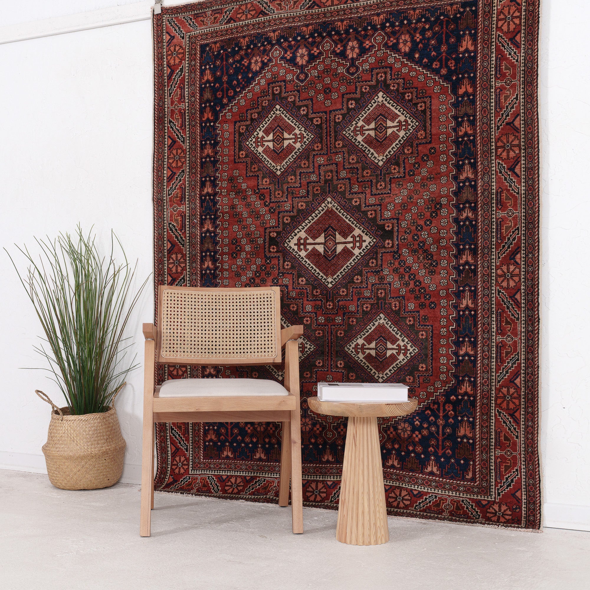Maerinena - Vintage Persian Small Rug