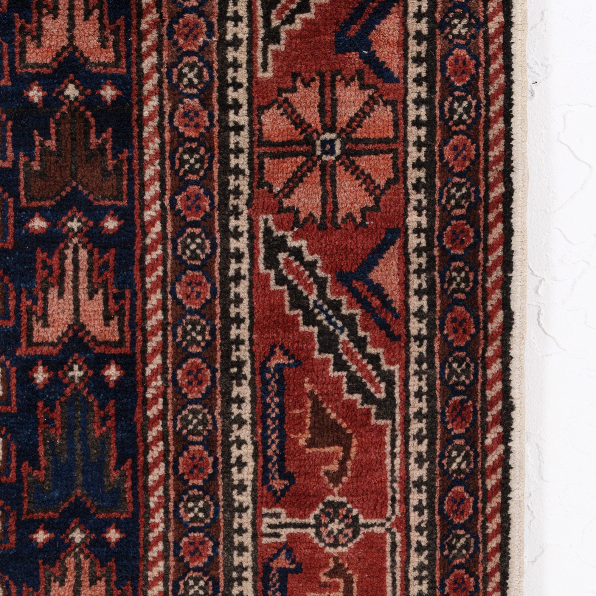 Maerinena - Vintage Persian Small Rug