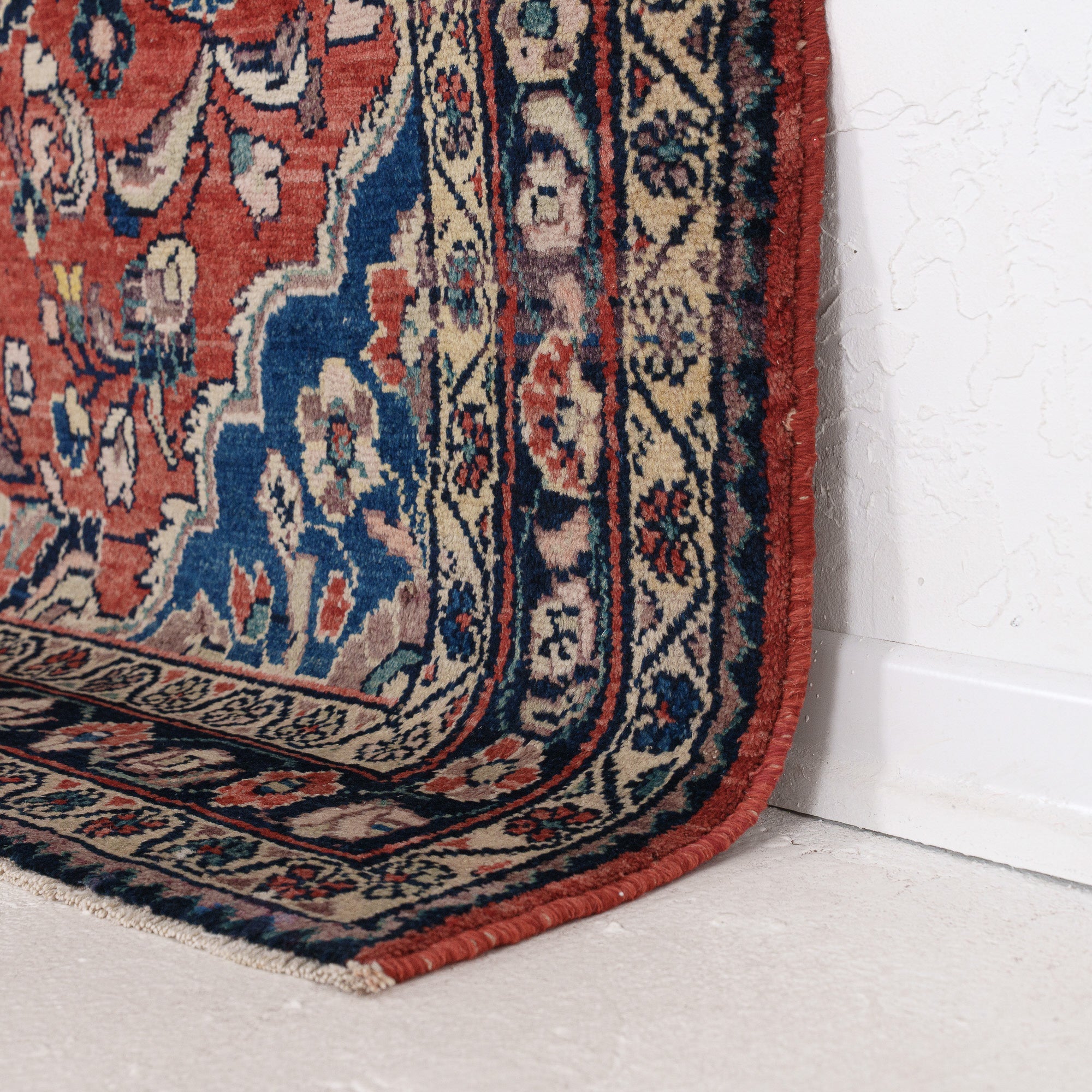 Maerinia - Vintage Persian Small Rug