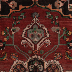 Laerisaria - Vintage Persian Small Rug