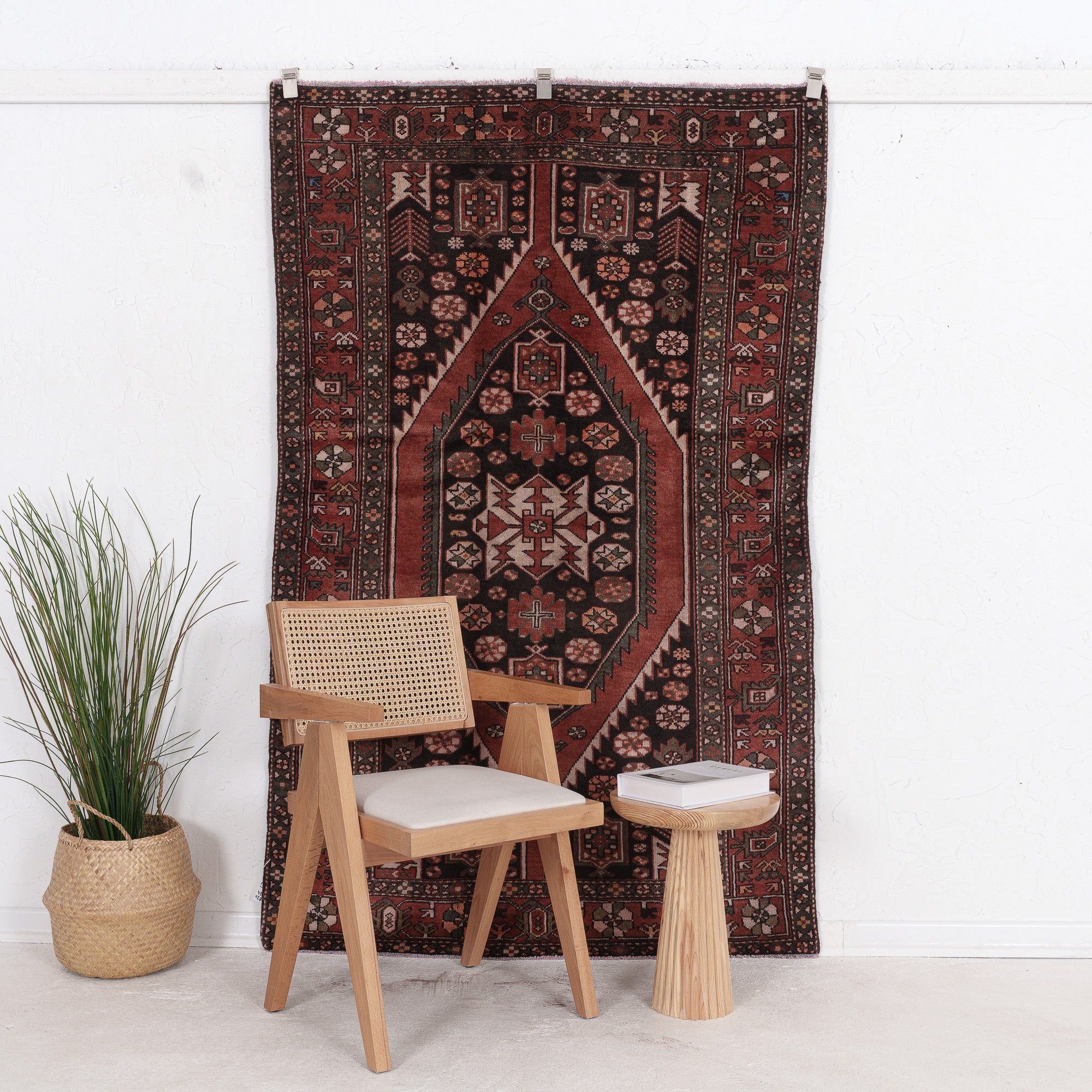 Laerisella - Vintage Persian Small Rug