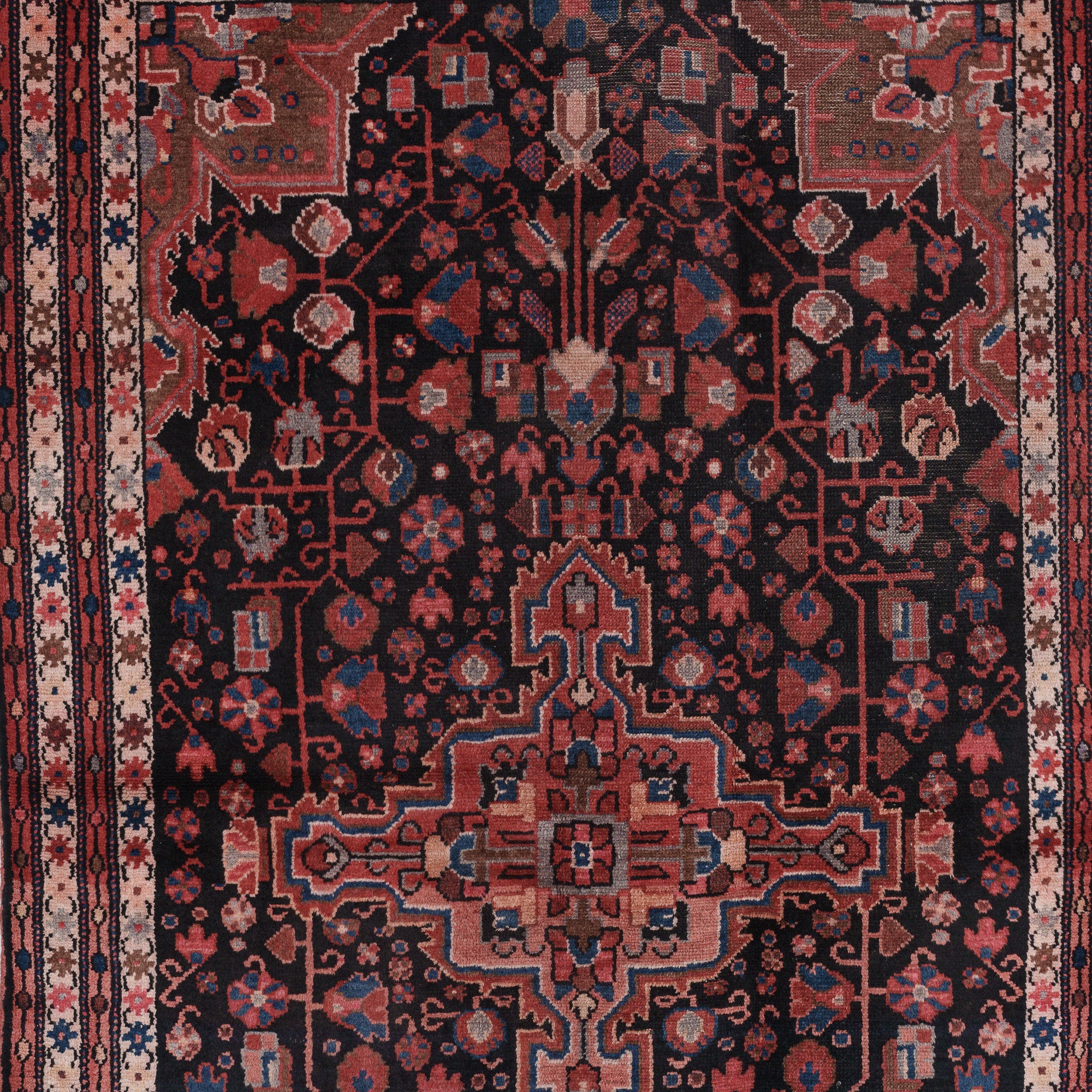 Laerisena - Vintage Persian Small Rug