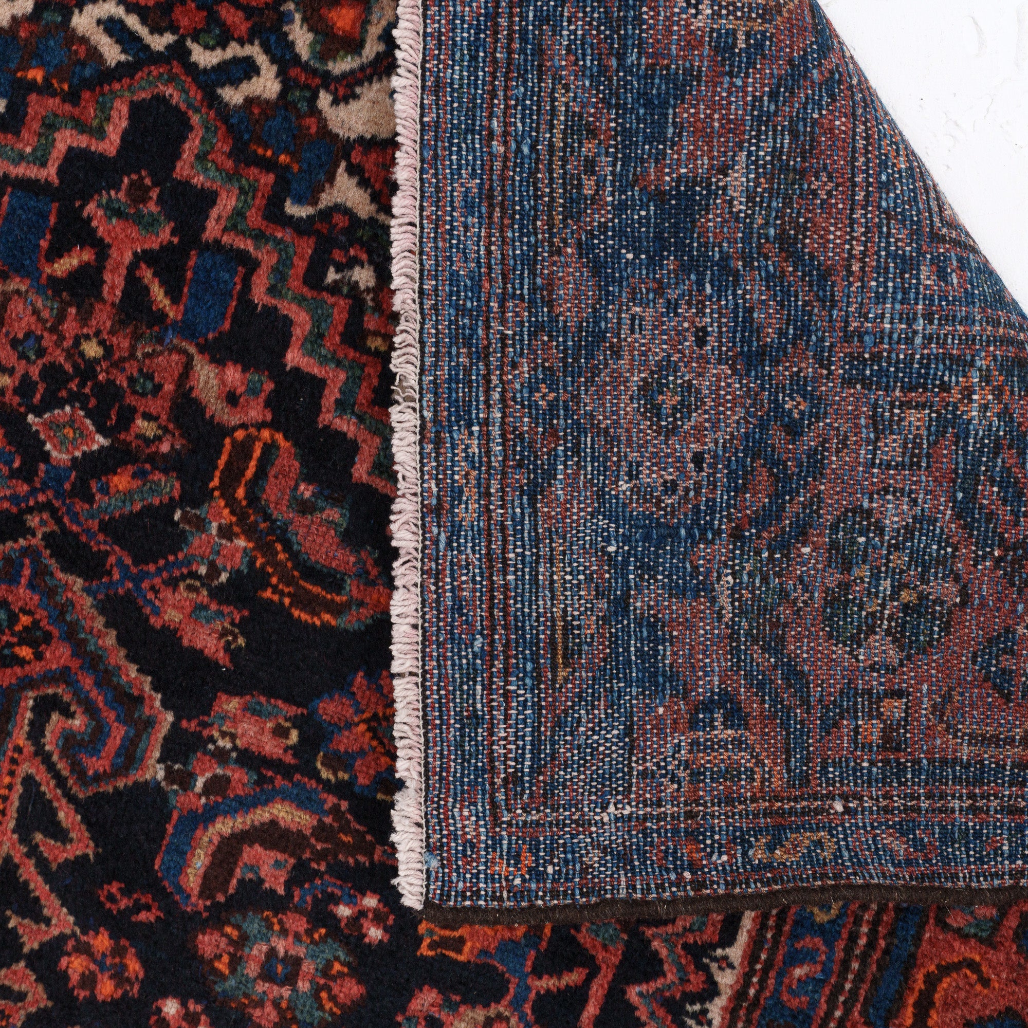 Laerisia - Vintage Persian Small Rug