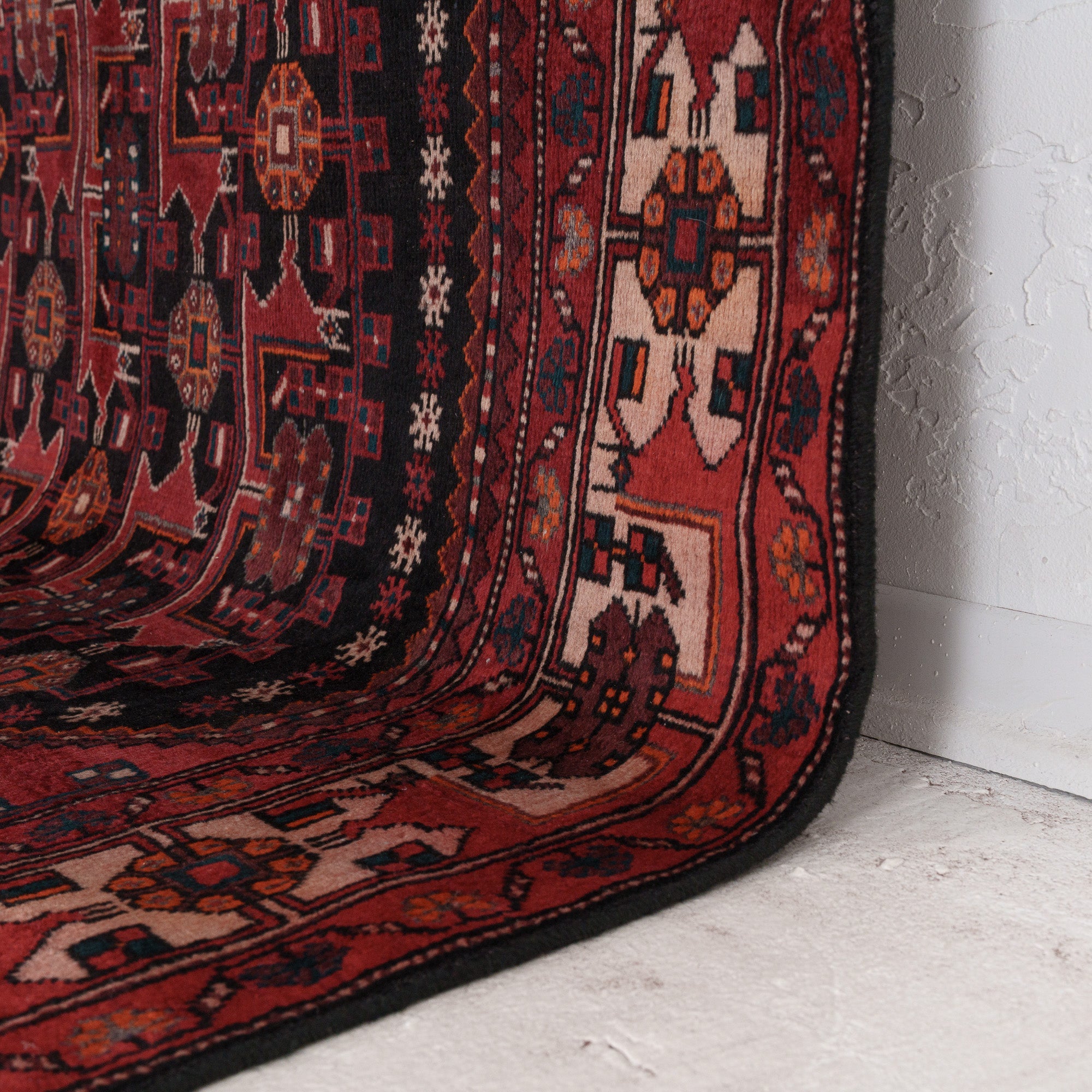 Kaelinin - Vintage Persian Area Rug