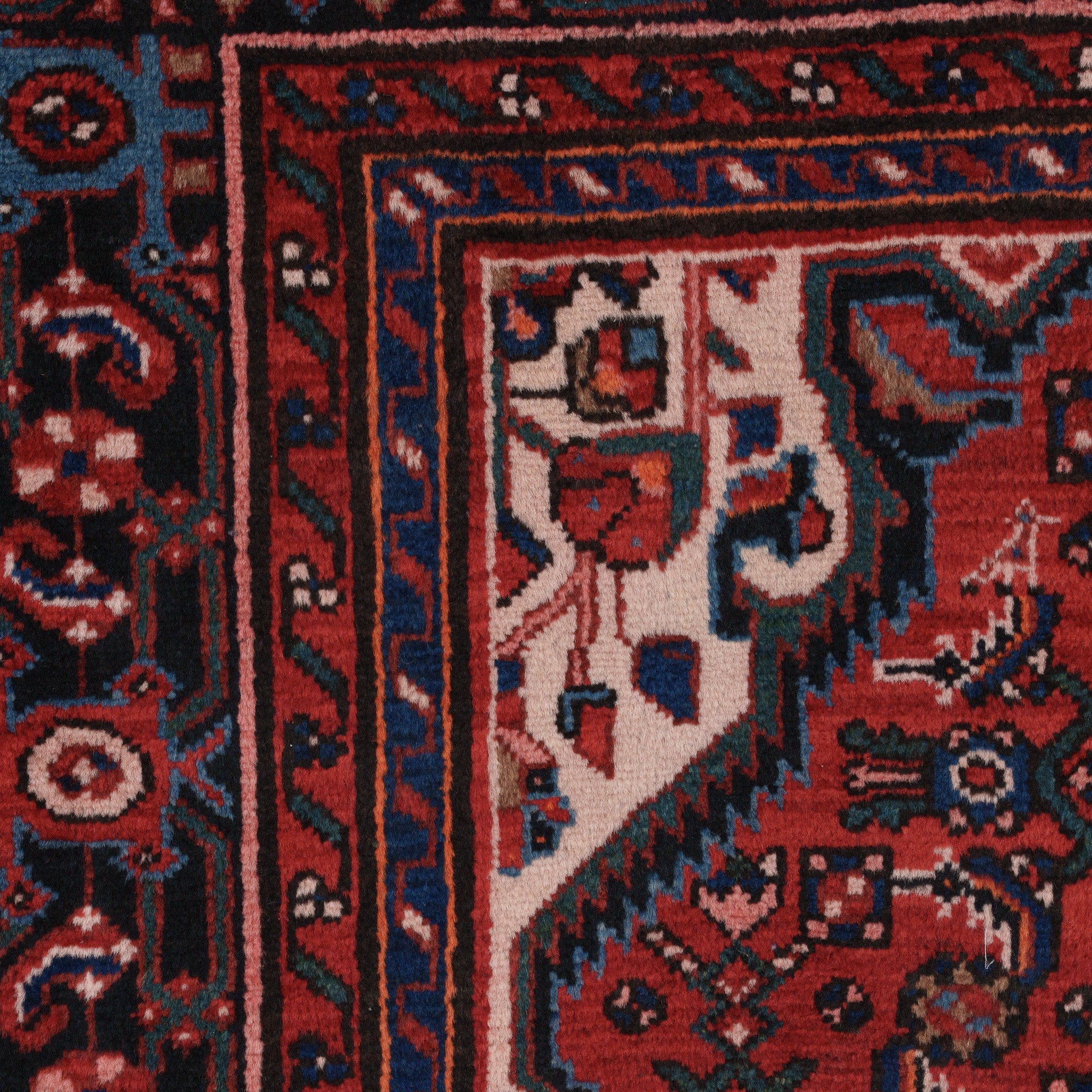 Kaelinella - Vintage Persian Small Rug