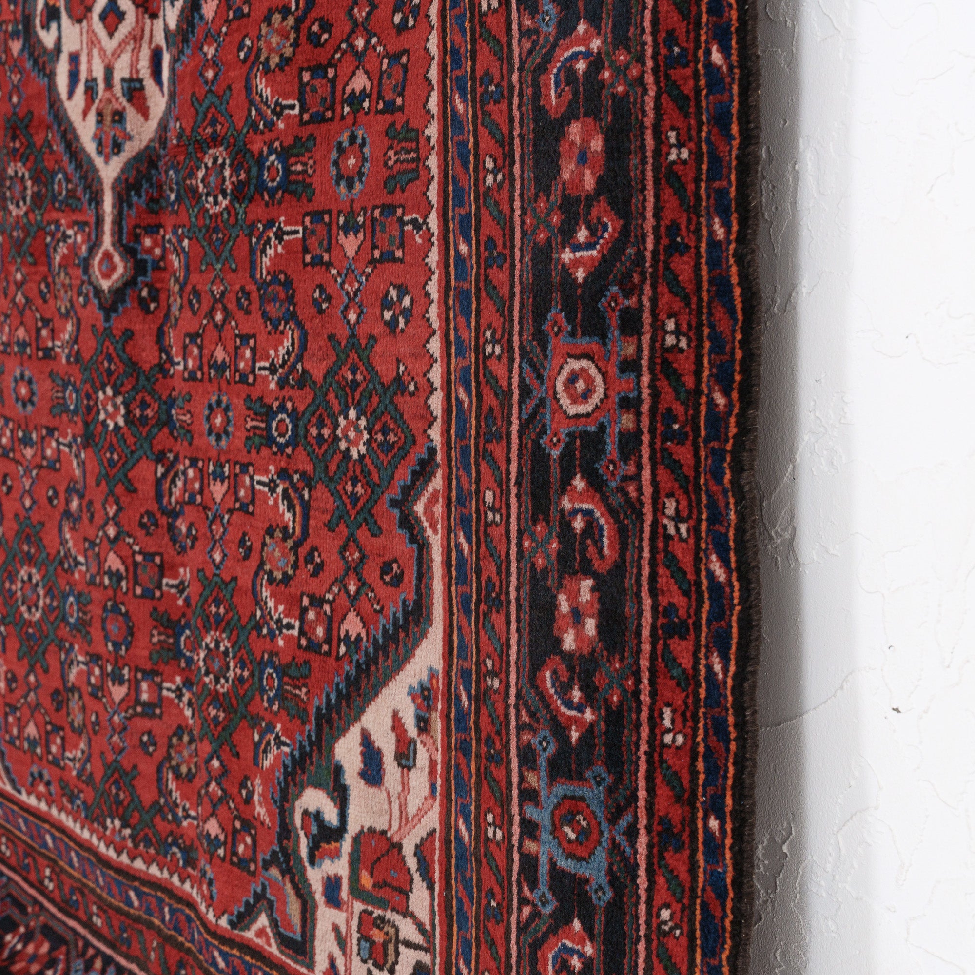 Kaelinella - Vintage Persian Small Rug