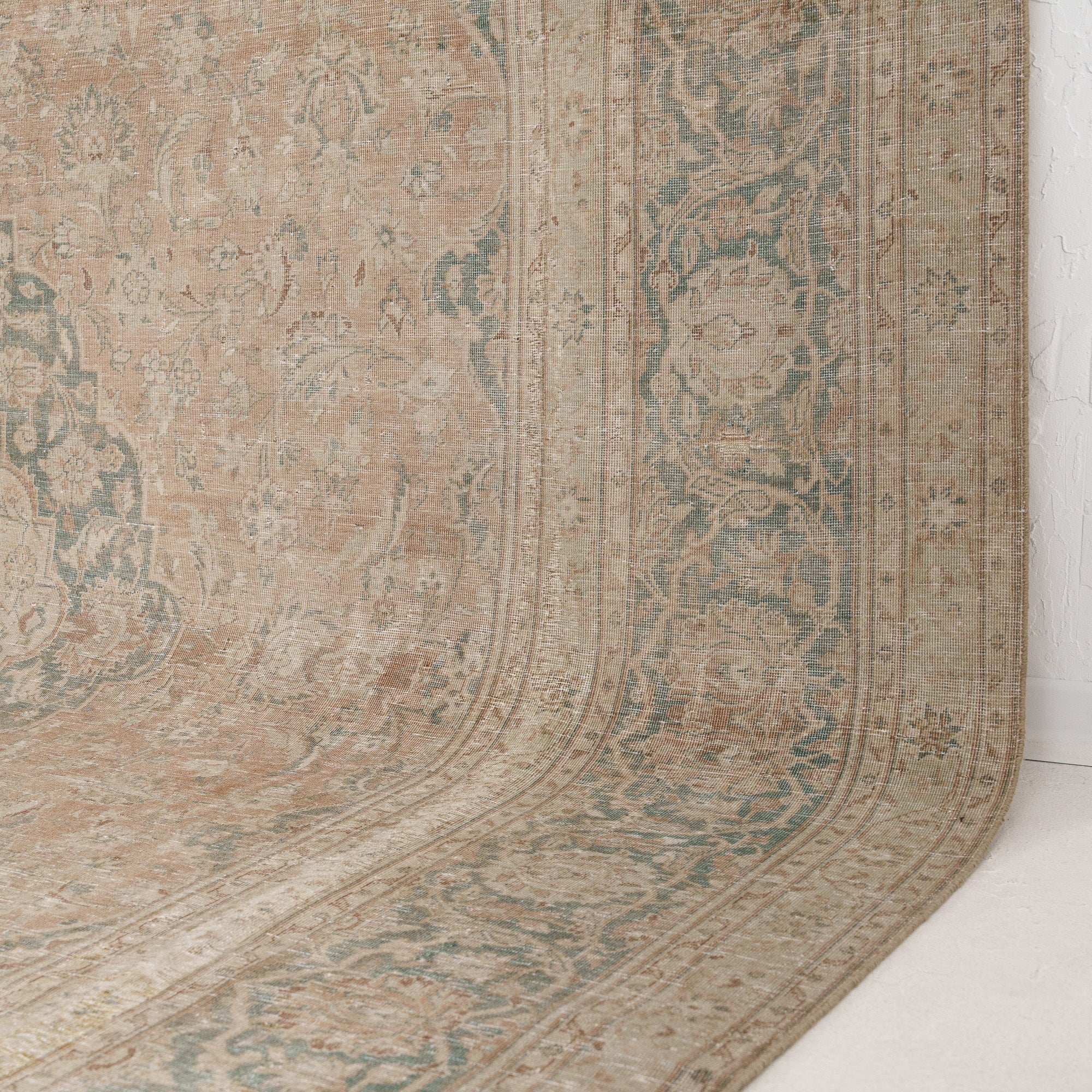 Oriental 9x12 Beige Rug