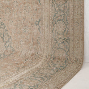 Oriental 9x12 Beige Rug