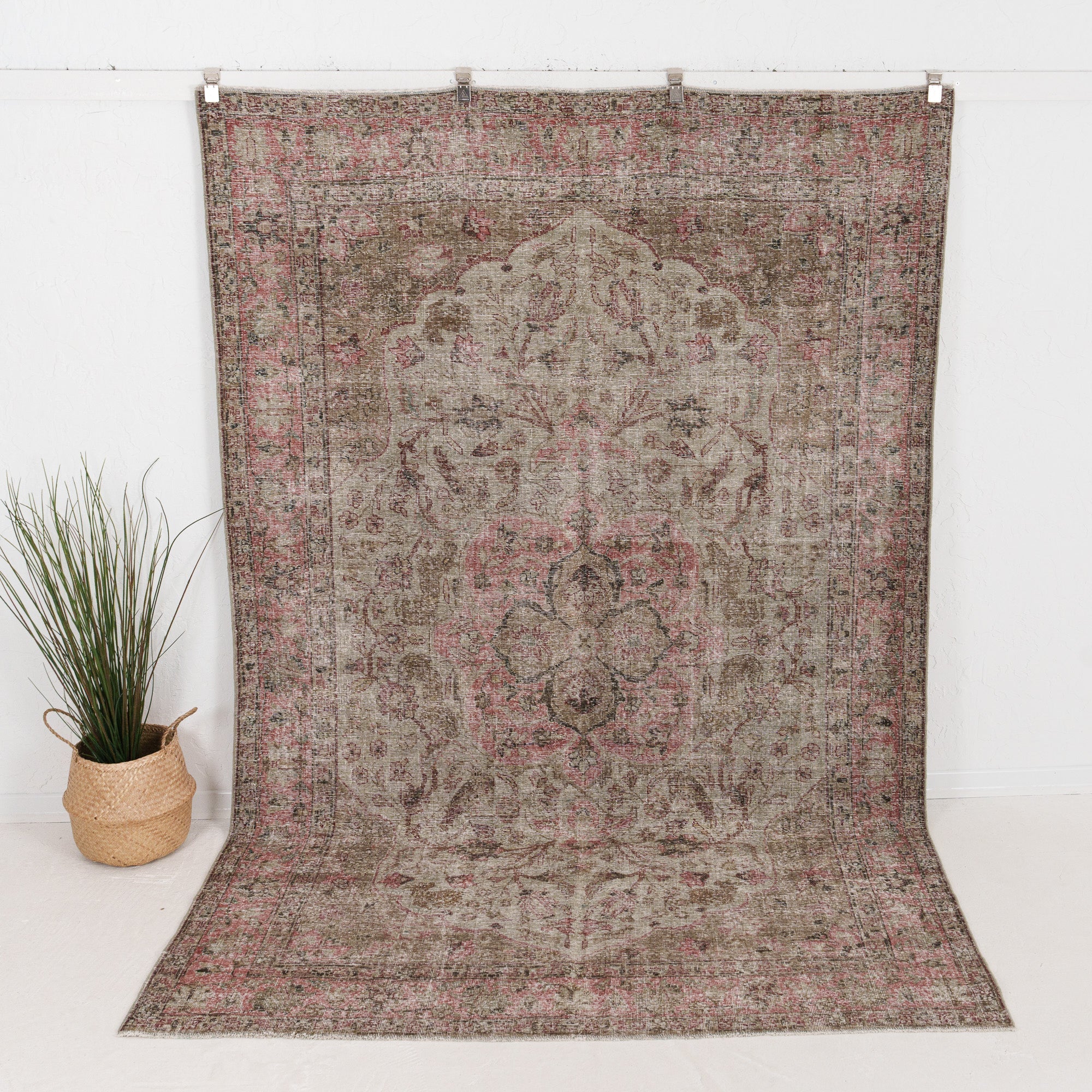 6x10 Persian Rug