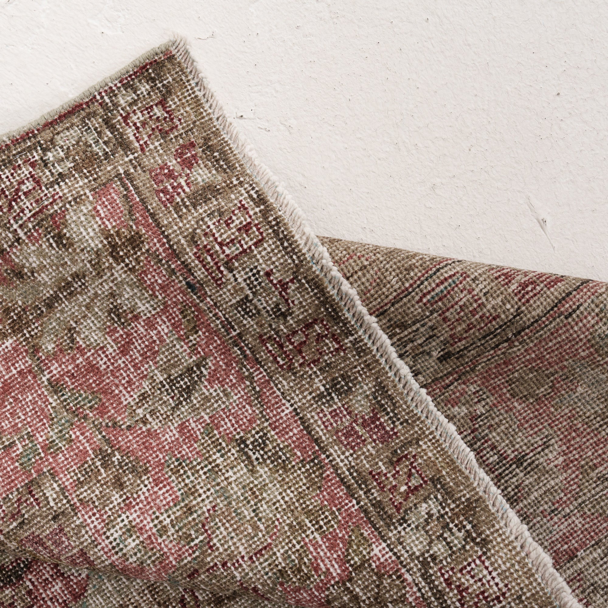 Tebriz Red Area Rug