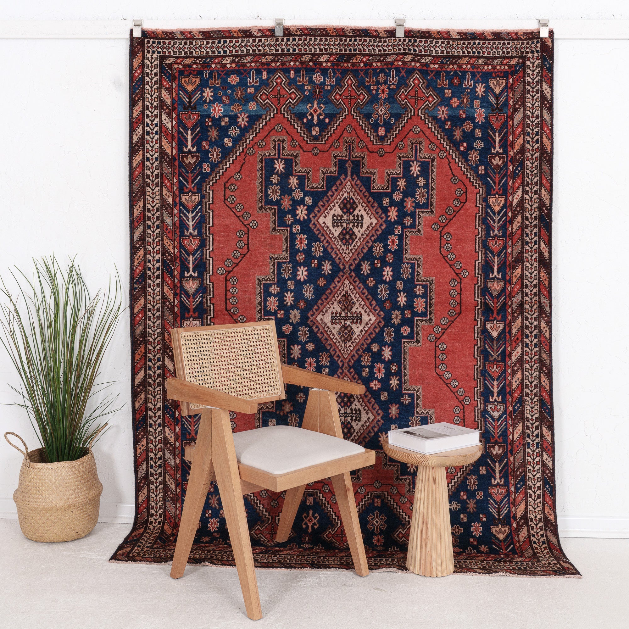 Jaerisara - Vintage Persian Area Rug